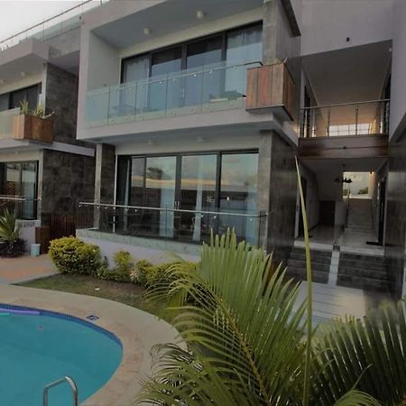 One Rodney Heights Condominiums Gros Islet Exterior foto