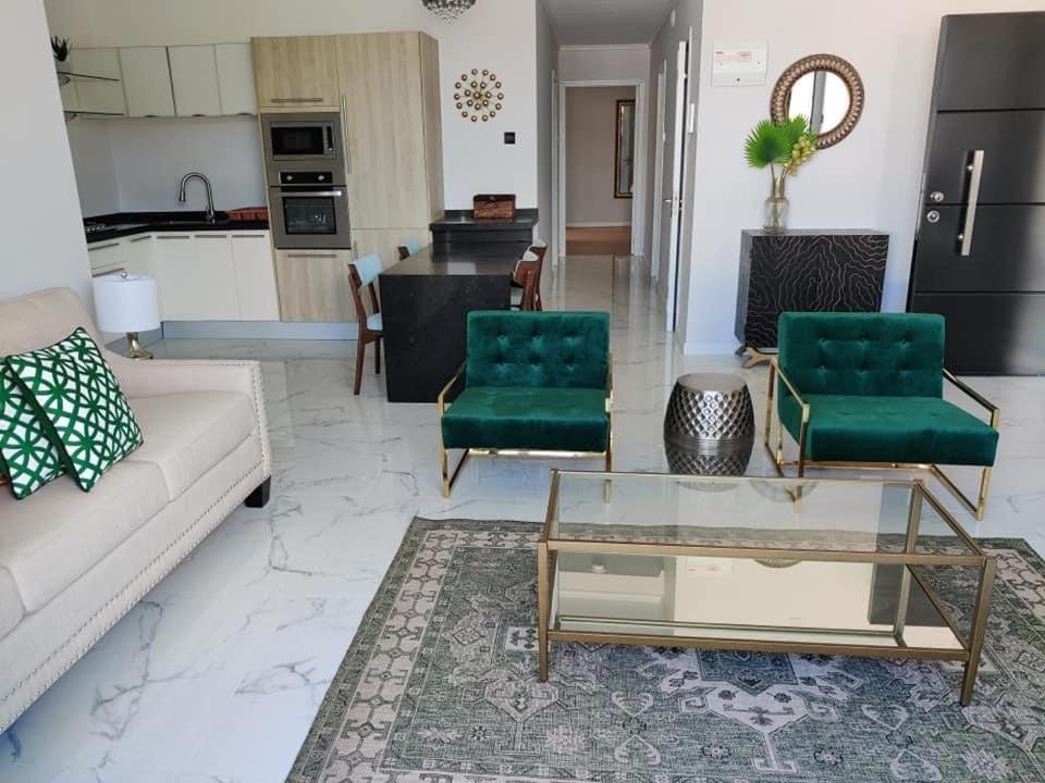 One Rodney Heights Condominiums Gros Islet Exterior foto